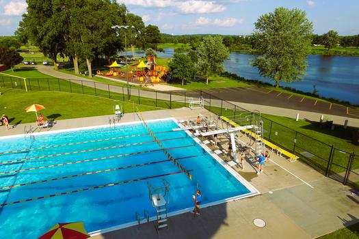 Memorial Park - Family Aquatic Center 