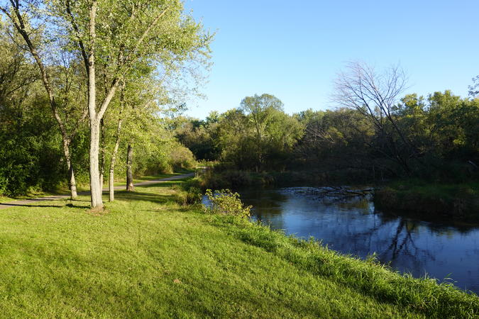 Amundson Trail with water 